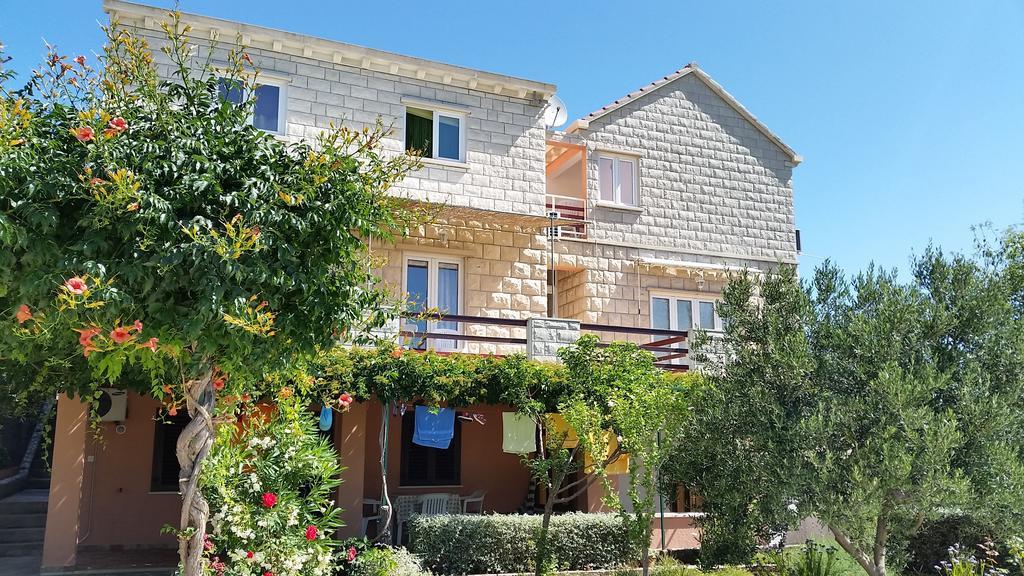 Apartments Sunce Lumbarda Exterior foto